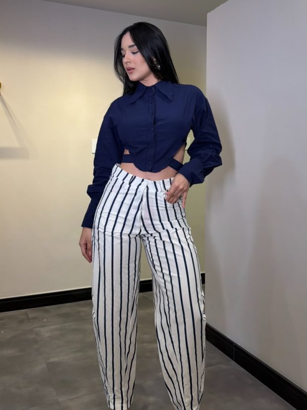 Cropped Laura Azul