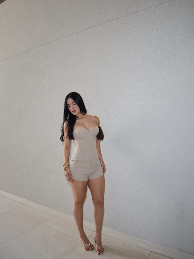 Short Kessia Bege